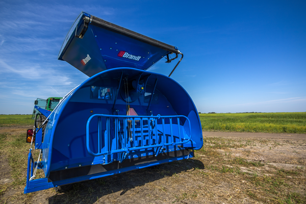HP-Truck-Unloading-Auger-photo_05