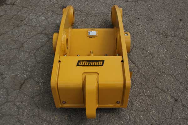 Hydraulic-Quick-Coupler-photo_02