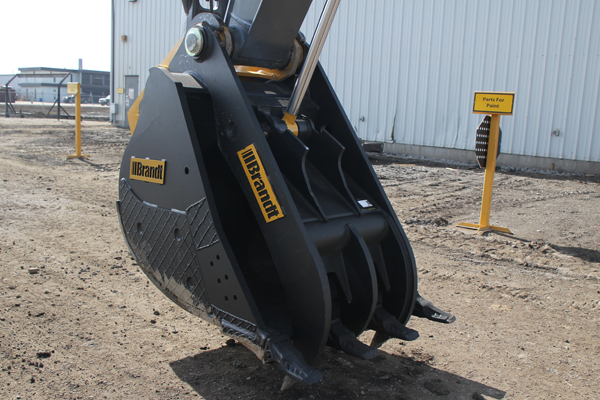 ES-Dig-Bucket-photo_04