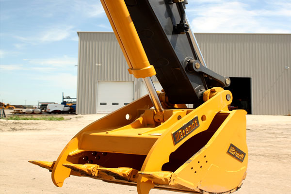 Standard-Hydraulic-Thumb-photo_04