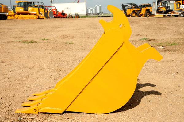 CE-Dig-Bucket-photo_04