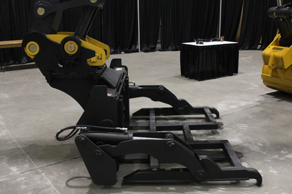 EX-Pipe-Grapple-photo_02