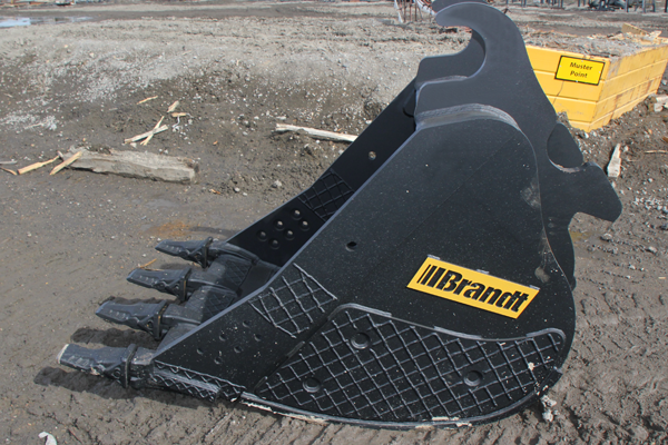 ES-Dig-Bucket-photo_02