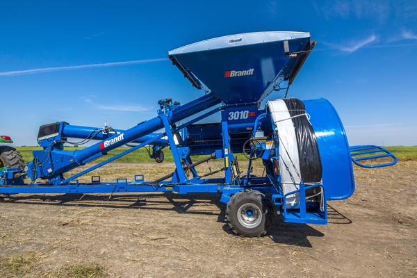 HP-Truck-Unloading-Auger-photo_04